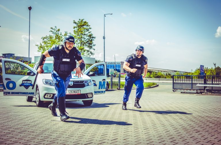 Semne externe care îți spun că ai avea nevoie de servicii de pază și protecție 
